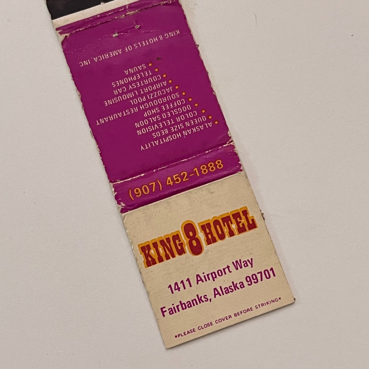 King 8 Hotel Fairbanks Alaska Vintage Matchbook Cover MB59-3