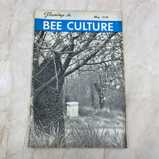 1968 May Gleanings in Bee Culture Magazine Bees Beekeeping Honey TD7
