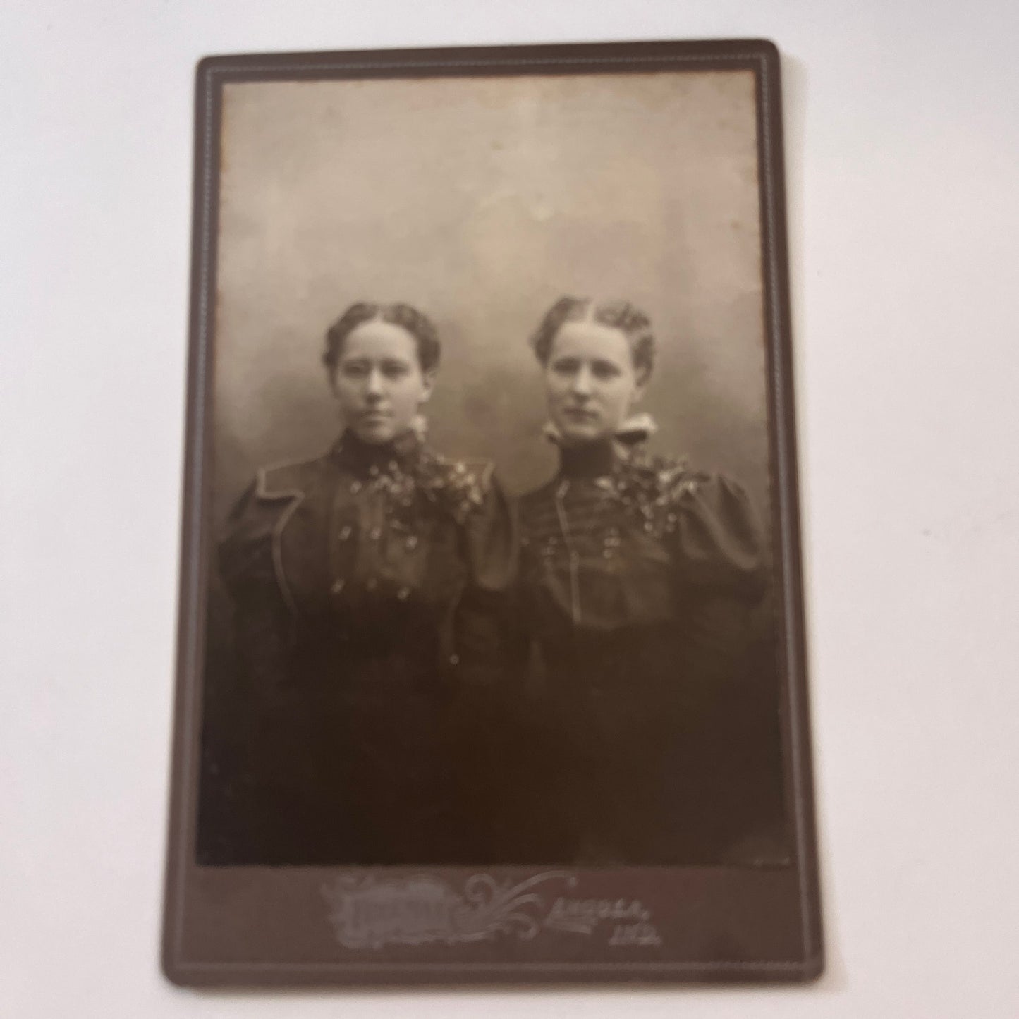 Young Ladies - Freeman, Angola IN Antique Victorian CDV Card H4-2