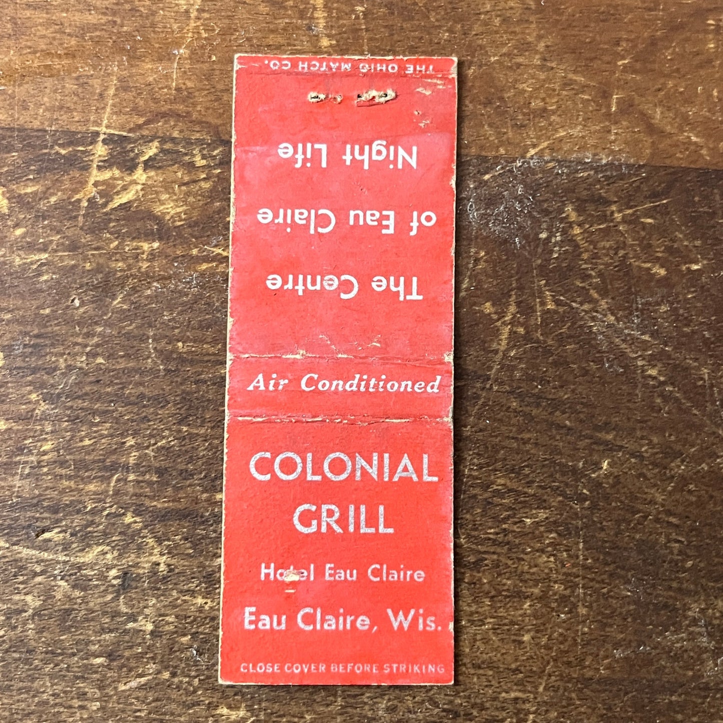 Colonial Grill Hotel Eau Claire WI Vintage Miniature Matchbook Cover ML1-8
