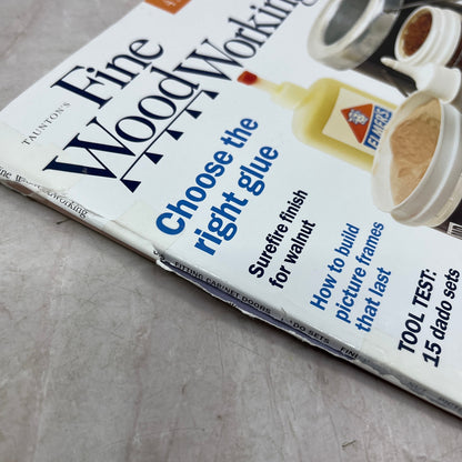 Choose the Right Glue - Apr 2005 No 176 Taunton's Fine Woodworking Magazine M34