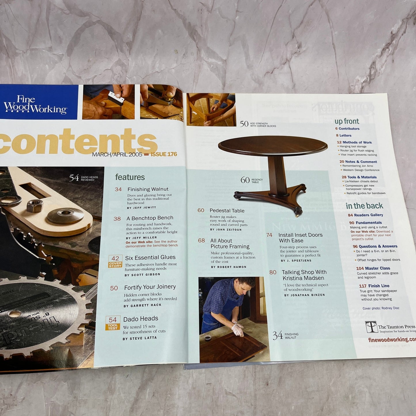 Choose the Right Glue - Apr 2005 No 176 Taunton's Fine Woodworking Magazine M34