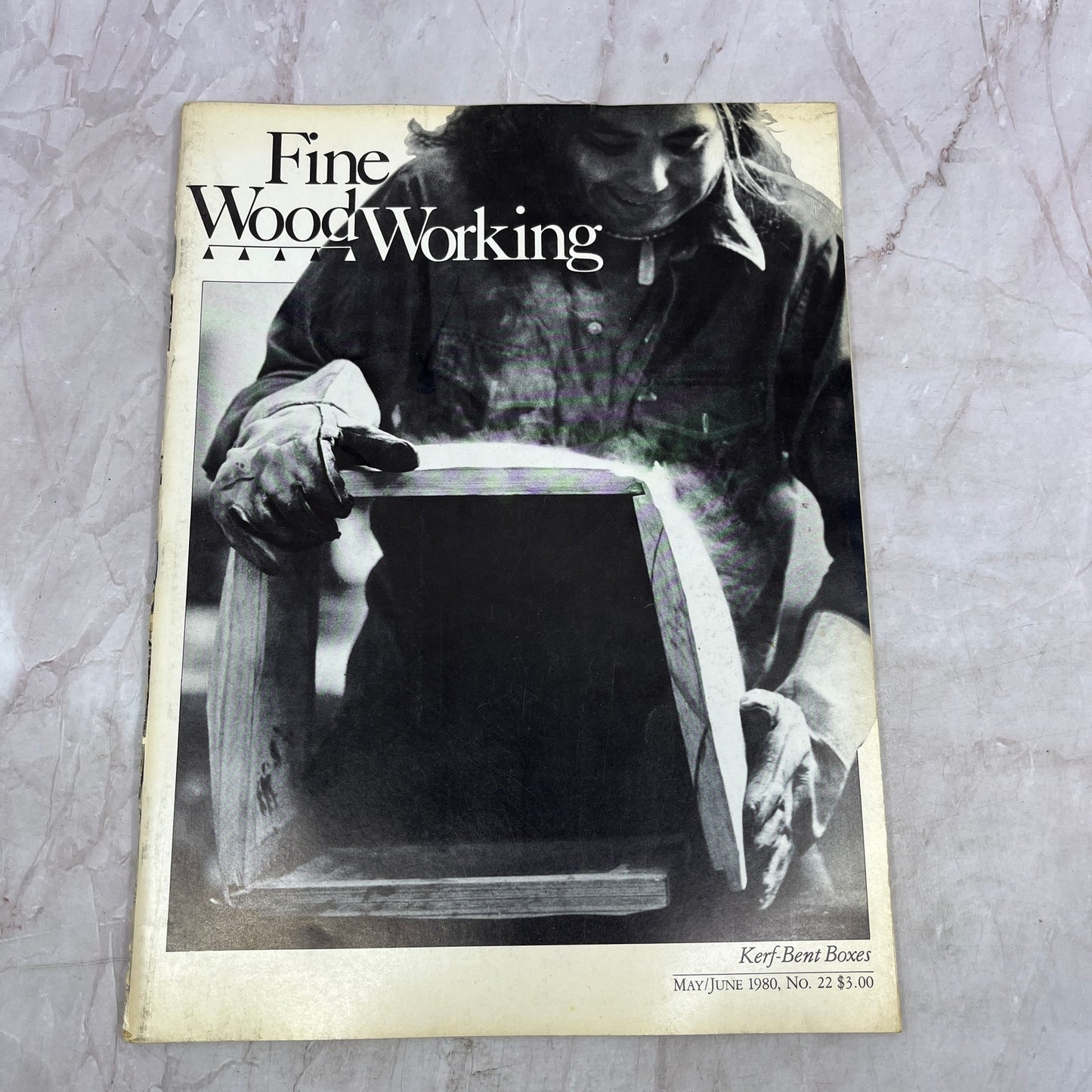 Kerf-Bent Boxes - May/Jun 1980 No 22 - Taunton's Fine Woodworking Magazine M33