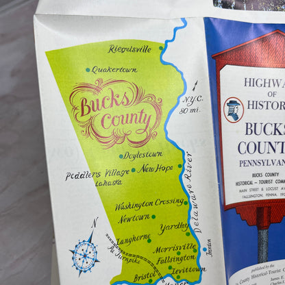 1970s Bucks County PA Travel Guide and Fold Out Map TH9-TM1