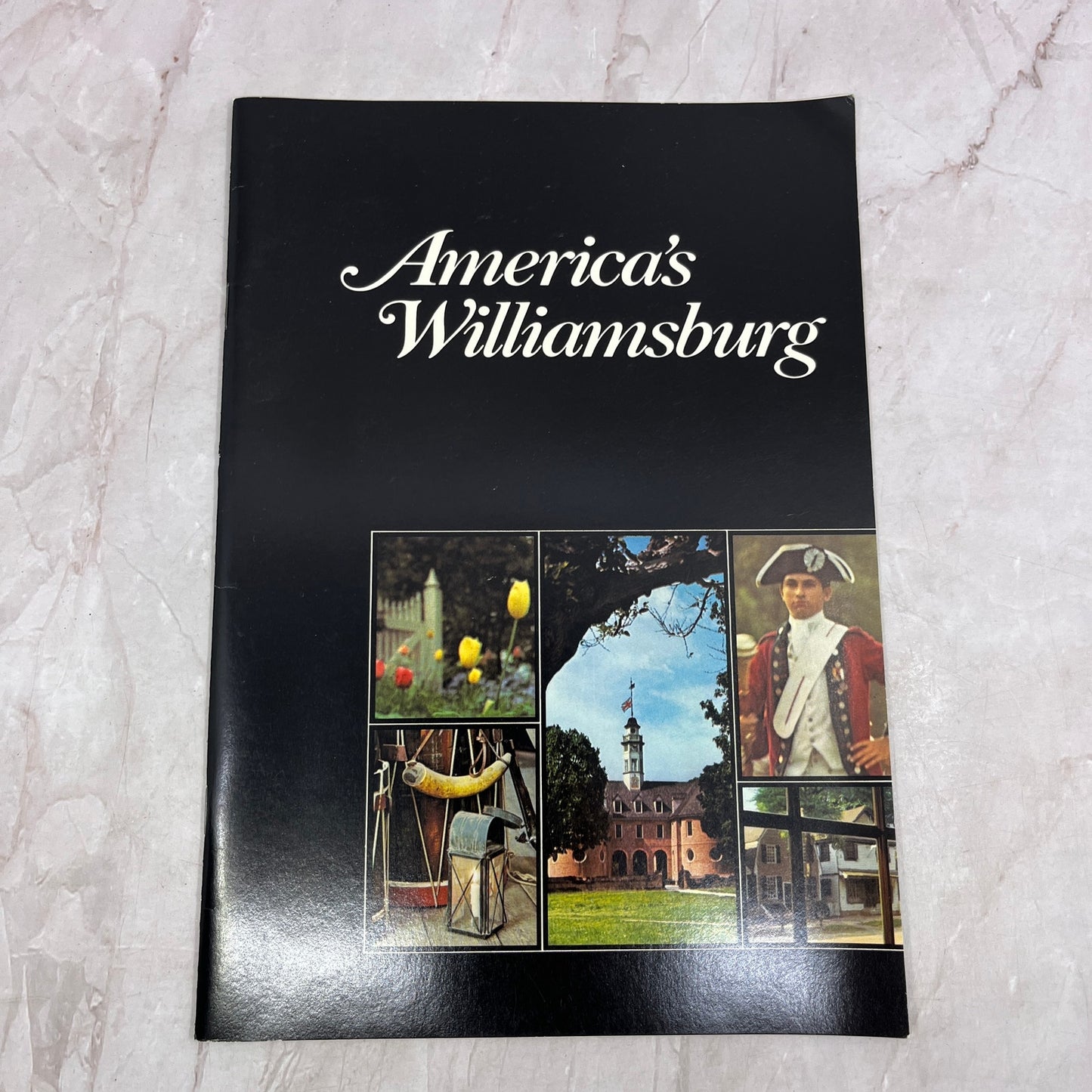 1976 America's Williamsburg Virginia Tourist Guide Souvenir Book L4-2