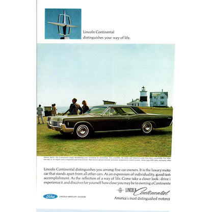 Lincoln Continental Olive Green Automobile Car - Vintage Magazine Ad D20