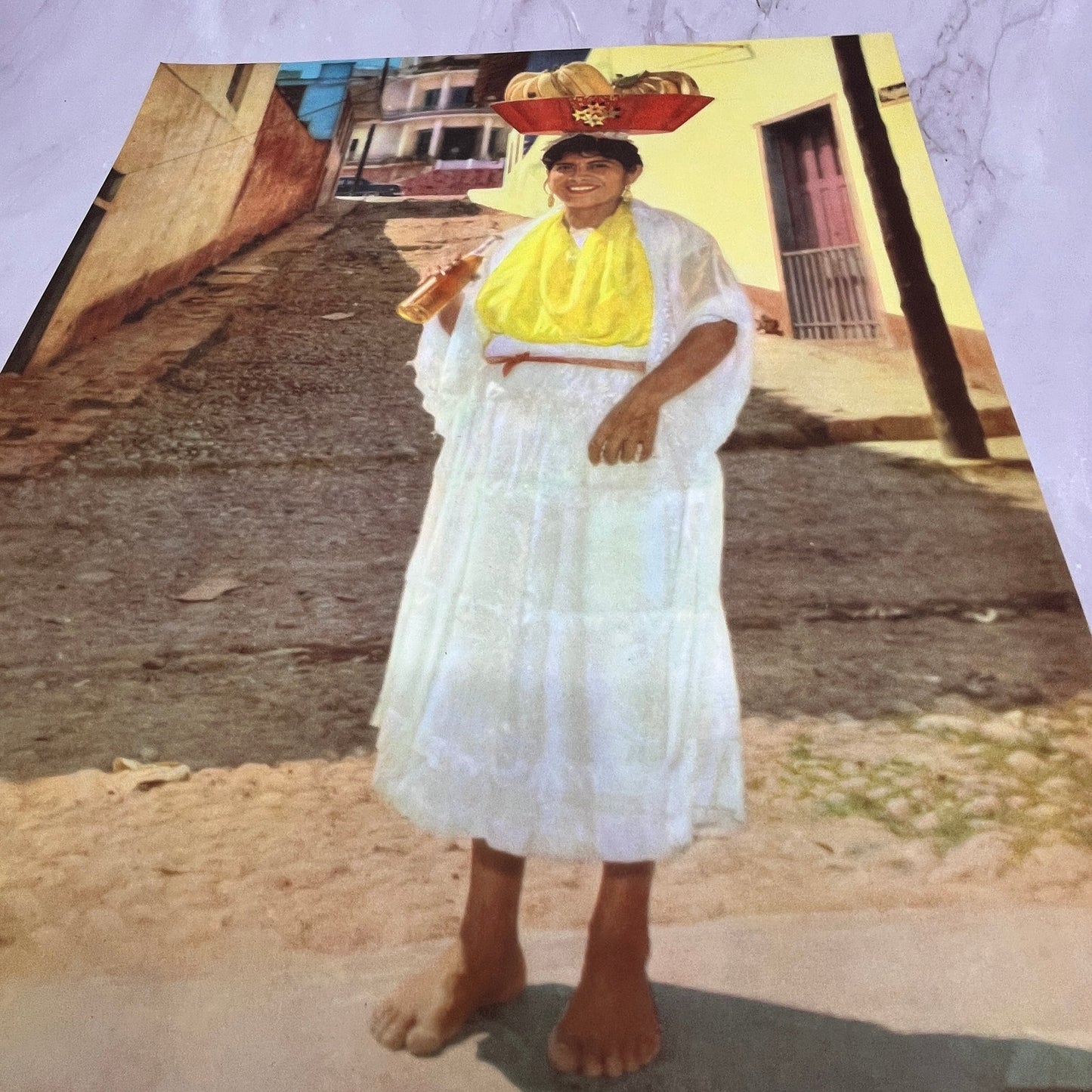 Marchantita - Retro Mexican Art 11.5x14.5" Art Print V22