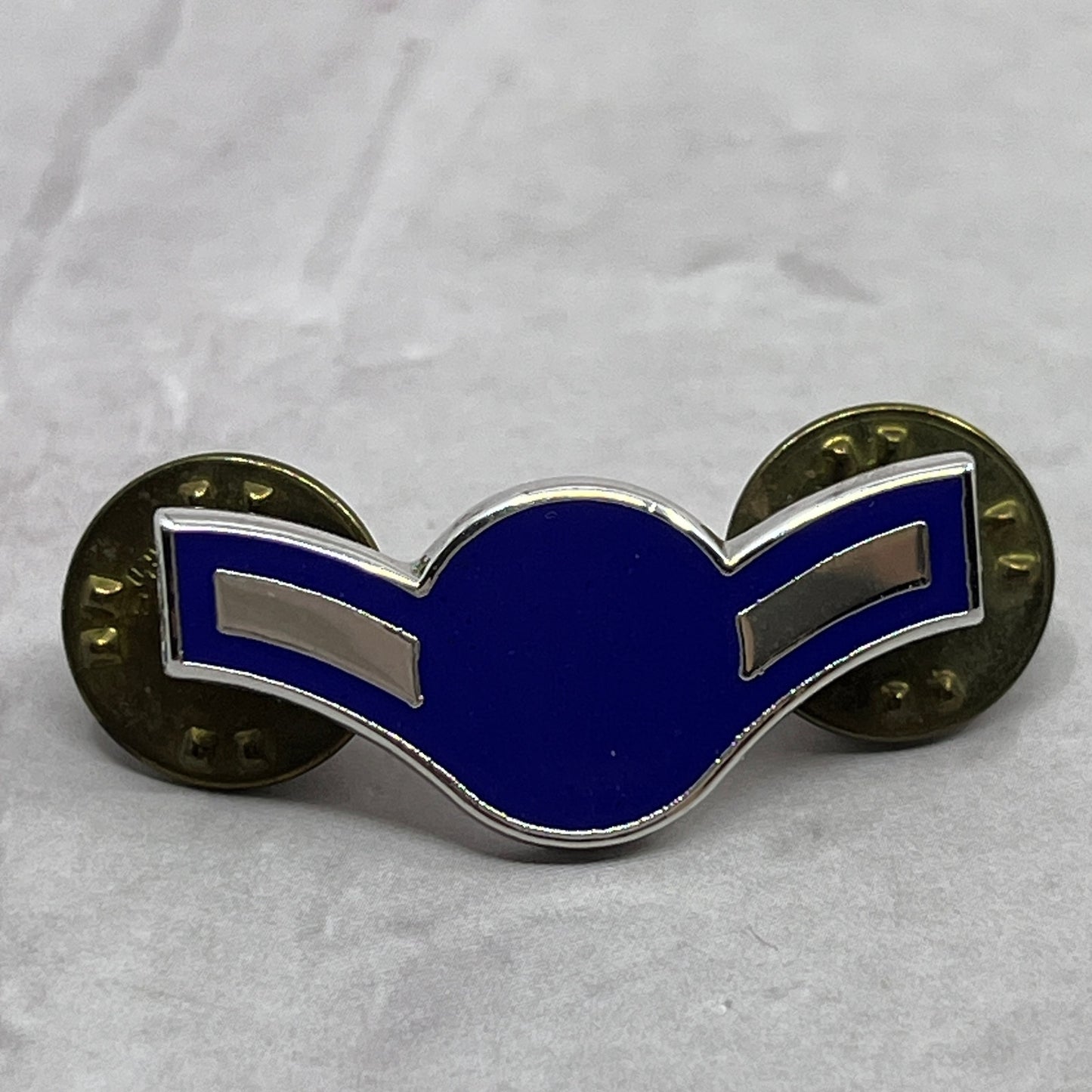 Vintage Air Force Airman First Class Rank Chevron E-3 Pin Pinback Button SB7-SPB