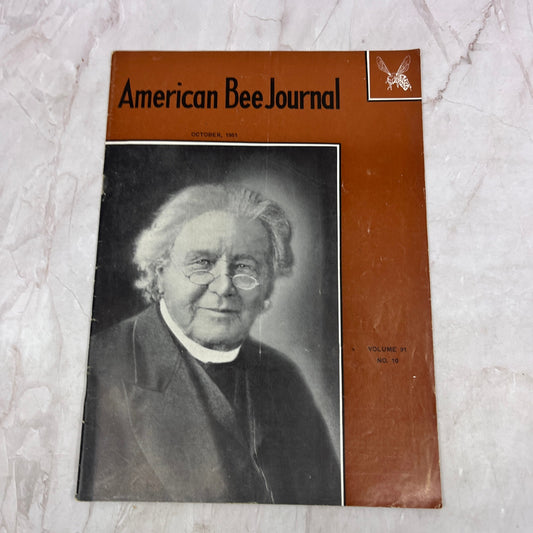 1951 Oct - American Bee Journal - Bees Beekeeping Honey M32