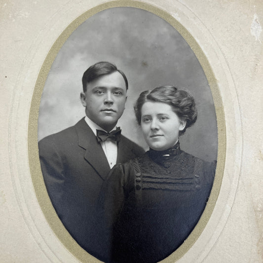 Antique Photo Aunt Ruth & Uncle Willis Morrisson TJ5-EL