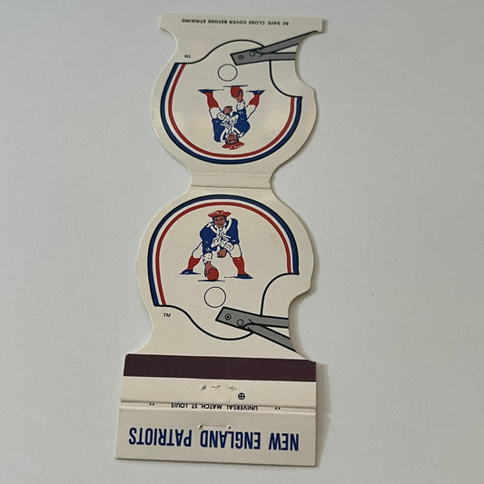 New England Patriots Die Cut Football Helmet Vintage Matchbook Cover MM5-7
