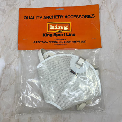 1970s King Sport Line 4400ws King Archery Chest Protector White in Package TD5-1