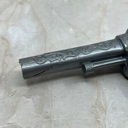 Vintage Plastic Toy Cowboy Pistol Wyandotte Toys UDA TI9-1