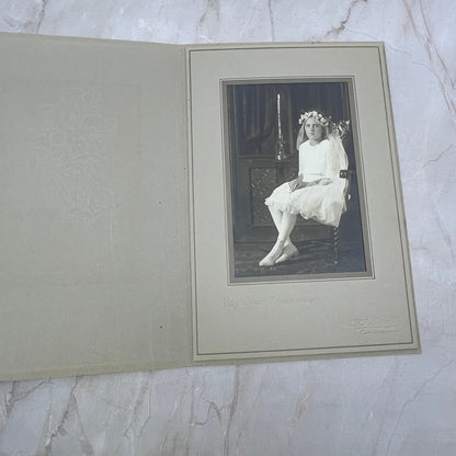 Antique First Communion Cabinet Card C.H. Galbraith Minneapolis MN TI8-S8