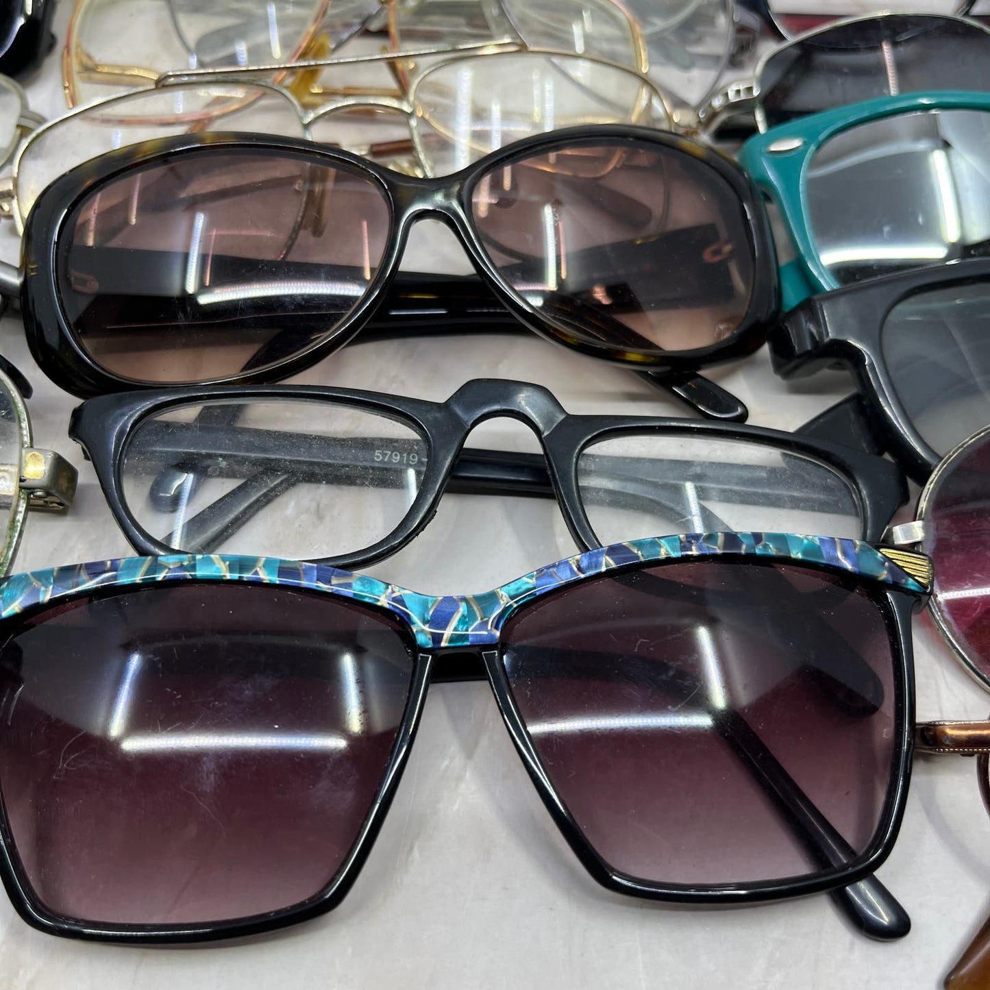 HUGE Lot of Vintage Eyeglasses Sunglasses Frames For Parts or Repair TE9