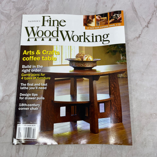 Arts & Crafts Coffee Table - Dec 2010 No 215 - Fine Woodworking Magazine M34