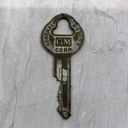 Vintage GM General Motors Briggs and Stratton Replacement Key SF4