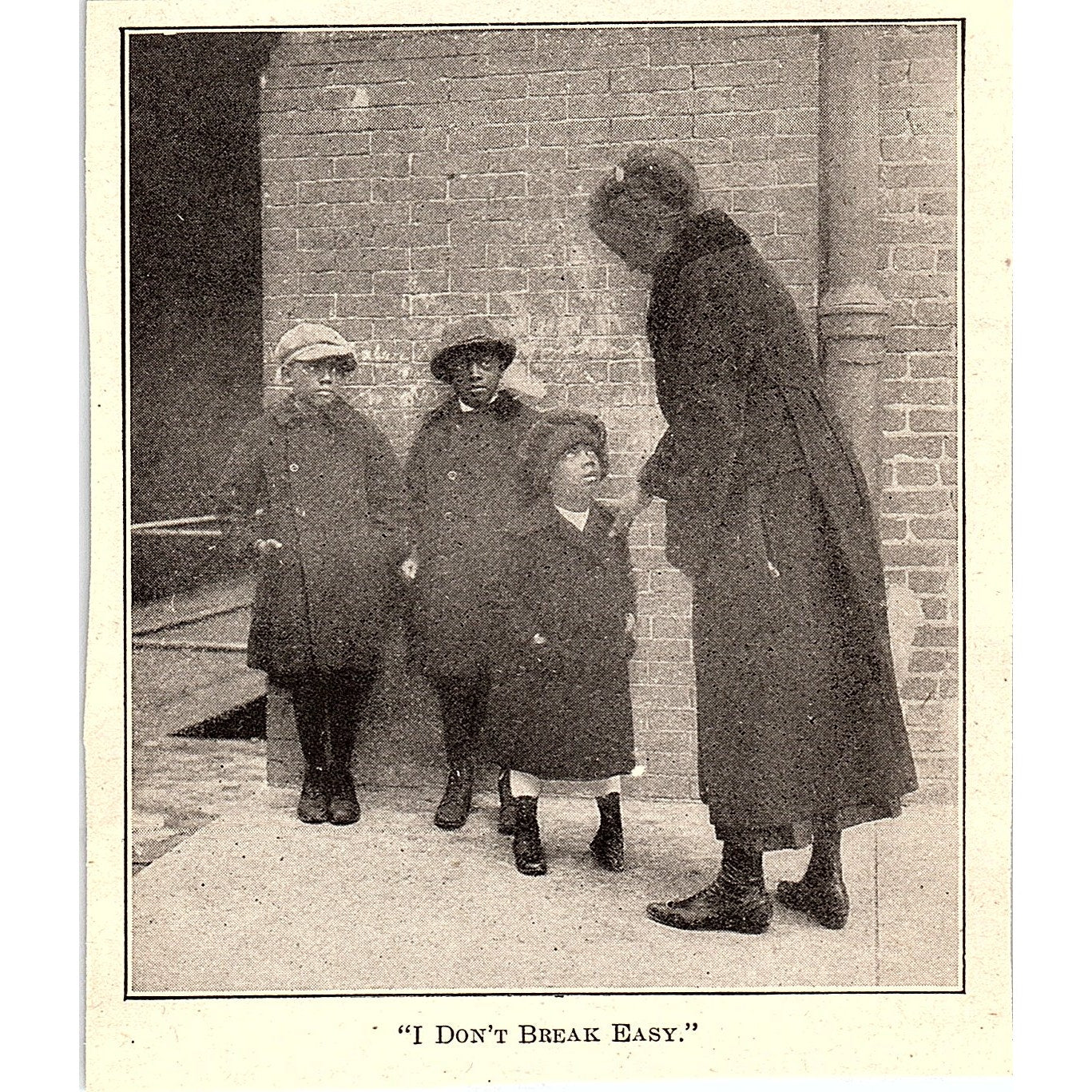 African American Woman Talking to Boys "I Don't Break Easy" 1905 Picture AG2-H2