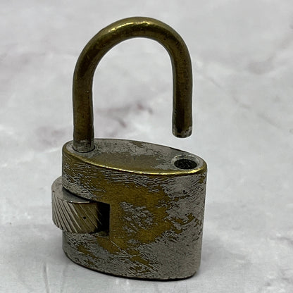 Vintage Small Metal Twist-Lock Padlock Lock SE2