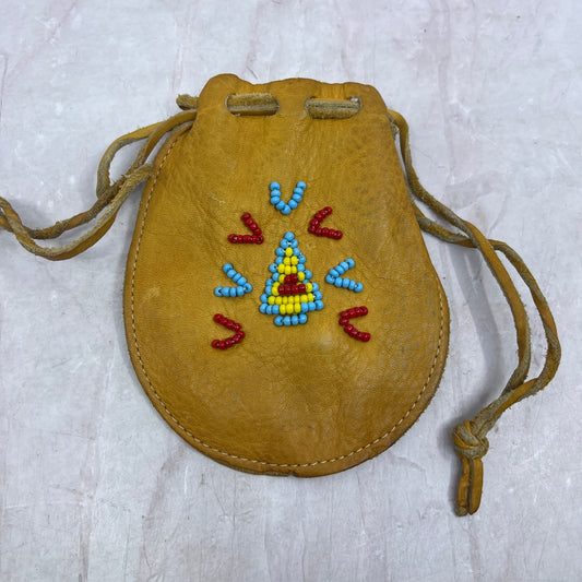 Vintage MCM Leather/Leatherette Beaded Native American Coin Purse 4x5 SD2