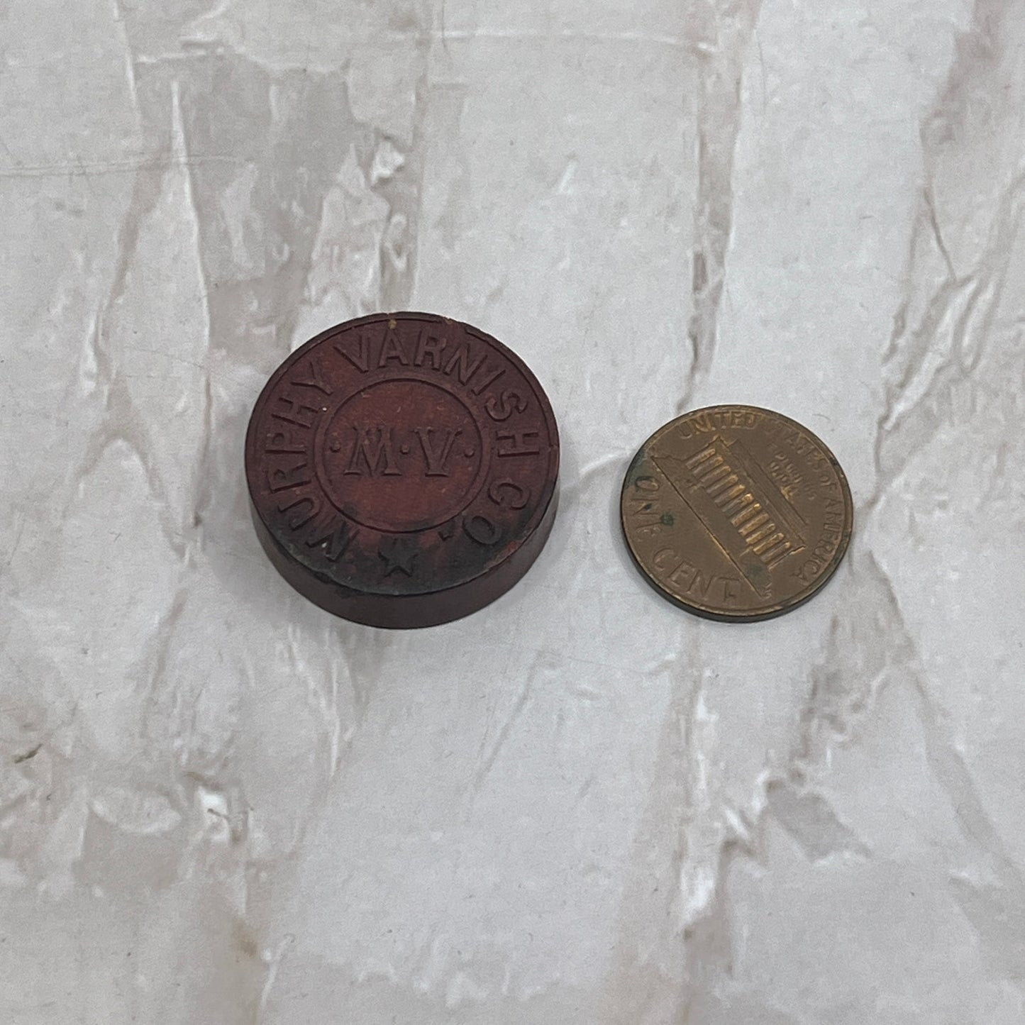 Vintage Undated Murphy Varnish Co., Red Gaming Token SB3