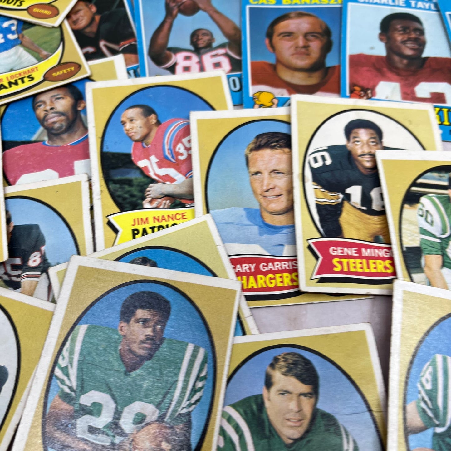 c1970 Collection of Assorted NFL Football Cards TF5