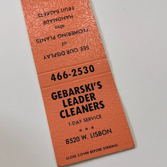 Gebarski's Leader Cleaners 8520 W. Lisbon Vintage Matchbook Cover TB6-MB2-1