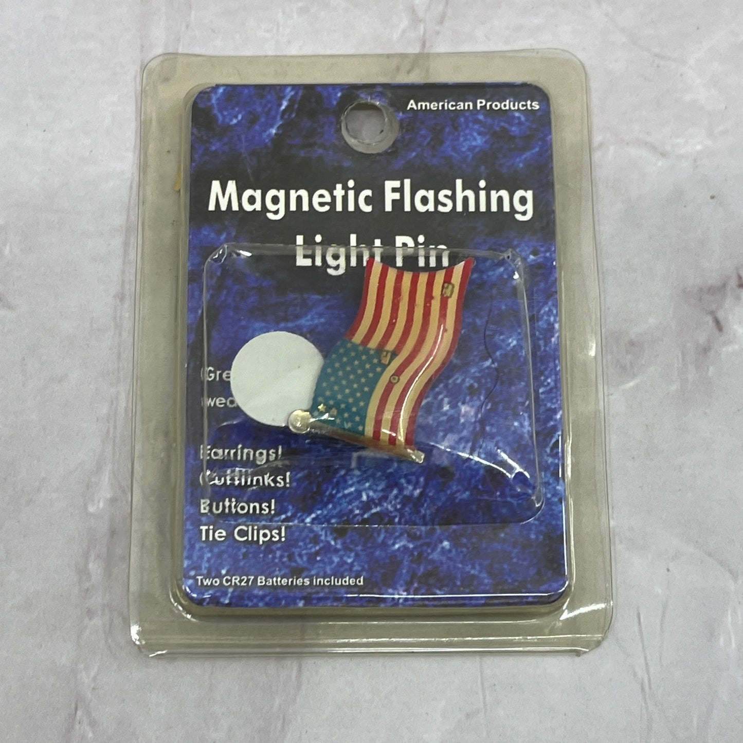 Vintage American Flag Magnetic Flashing Light Pin NOS Sealed in Package SE2