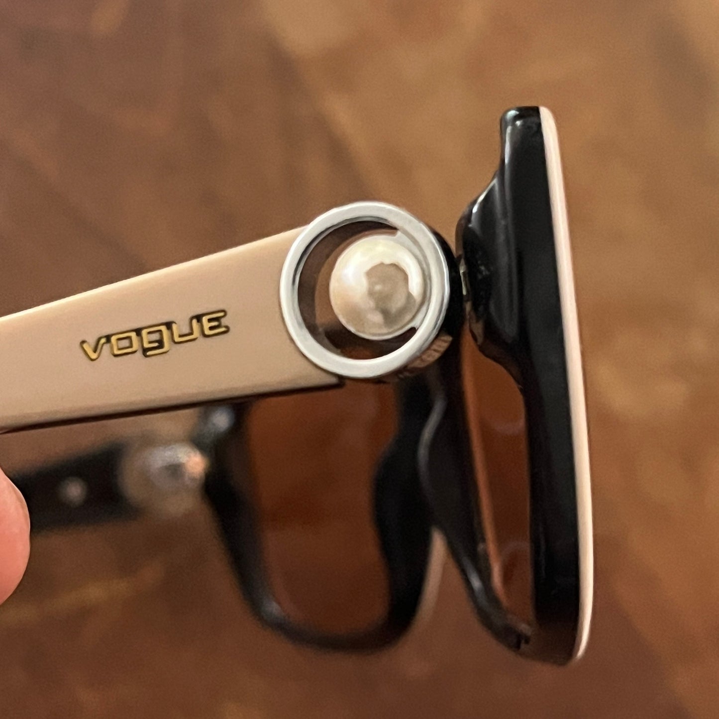 Vintage Ladies Vogue VO2749 1985 53-19-135 Sunglasses Glasses Frames TH9-G1-4