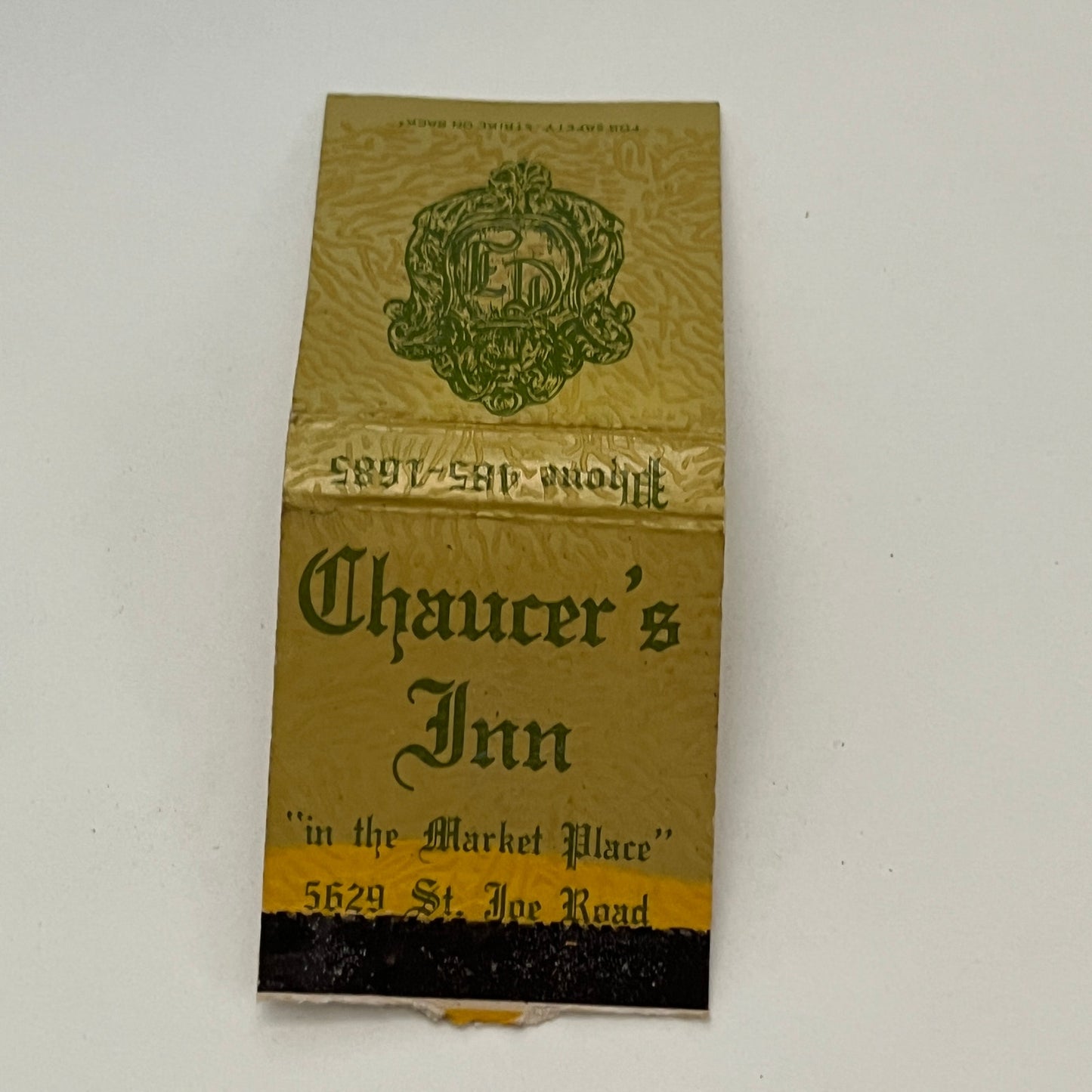Chaucer's Inn 5629 St. Joe Road Fort Wayne IN Vintage Matchbook TB6-MB2-14