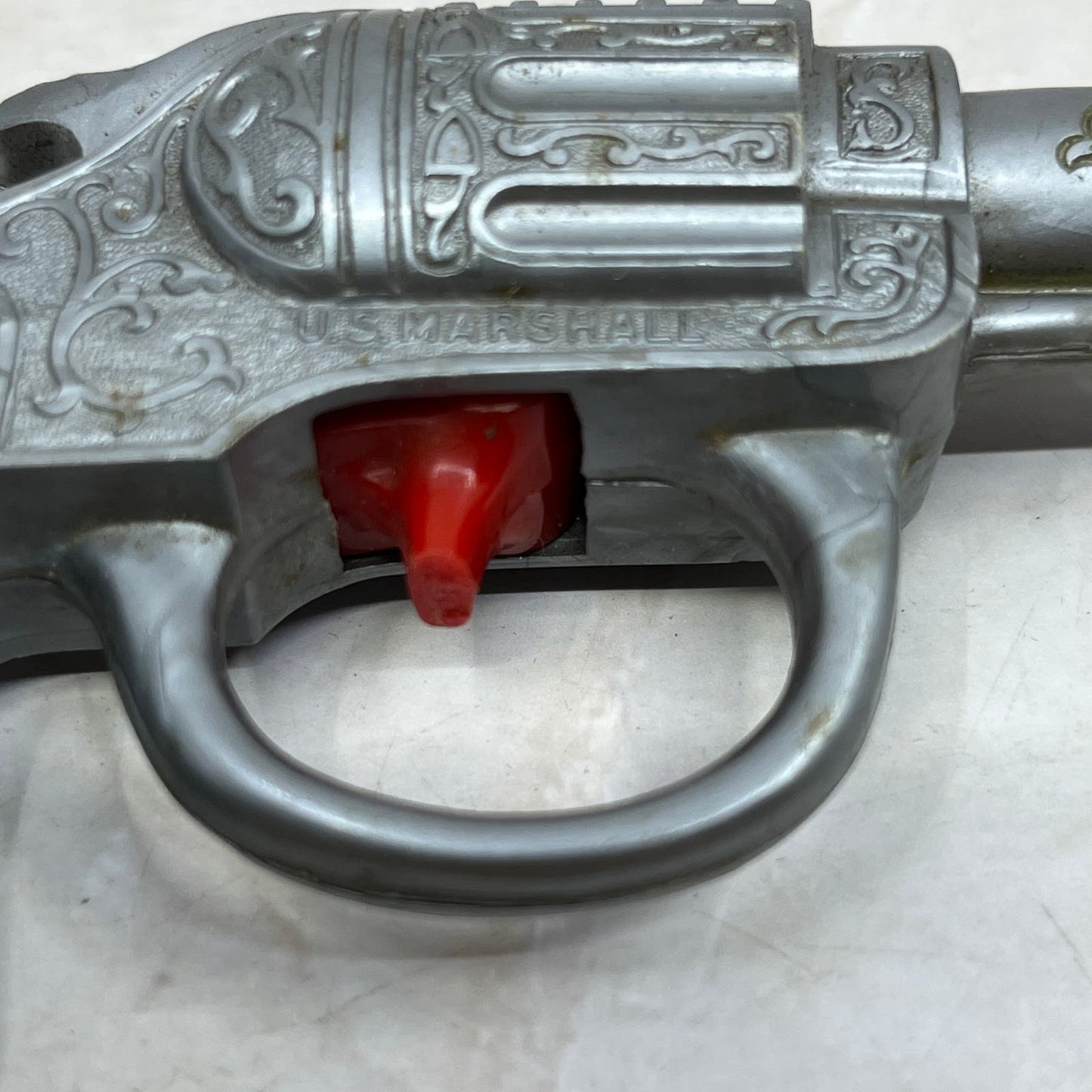 Vintage Plastic Toy Cowboy Pistol Wyandotte Toys UDA TI9-2
