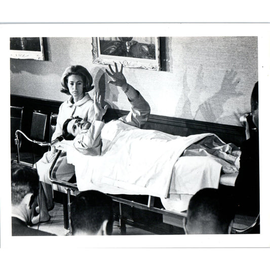 Ted Kennedy Injured After Airplane Crash 7x9 Original Press Photo D1-P