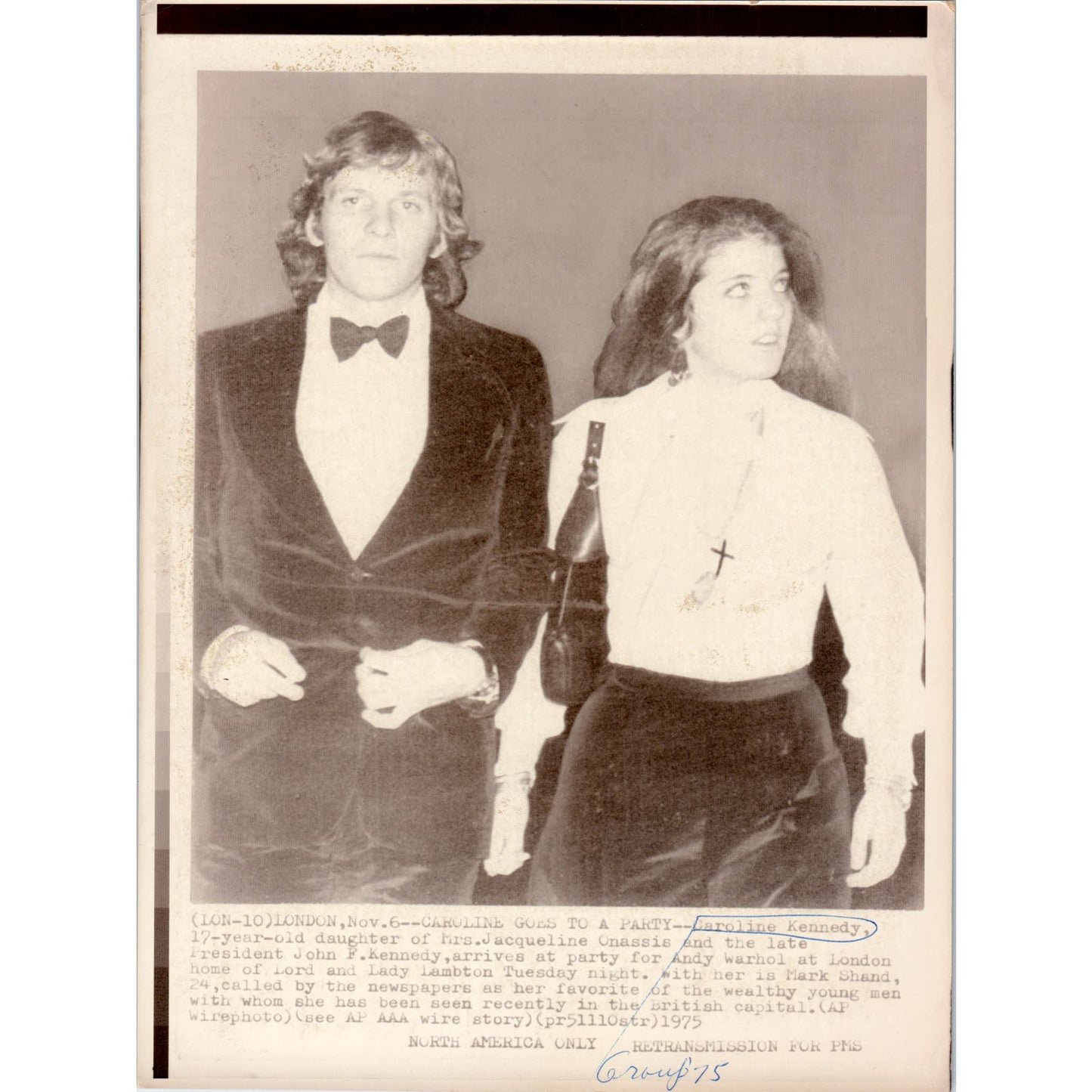 Caroline Kennedy At Party for Andy Warhol 1975 8x10 Original Press Photo D1-P