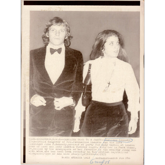 Caroline Kennedy At Party for Andy Warhol 1975 8x10 Original Press Photo D1-P