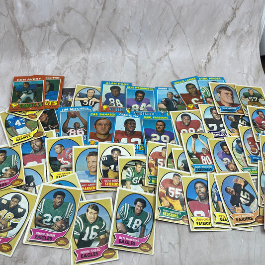 c1970 Collection of Assorted NFL Football Cards TF5