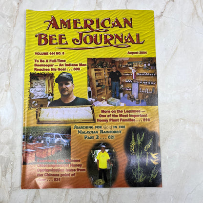 2004 August American Bee Journal Magazine Bees Beekeeping Honey M7