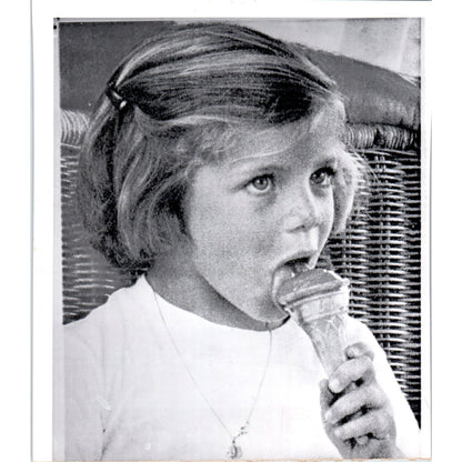 Caroline Kennedy Licks an Ice Cream Cone 1962 6x8 Original Press Photo D1-P