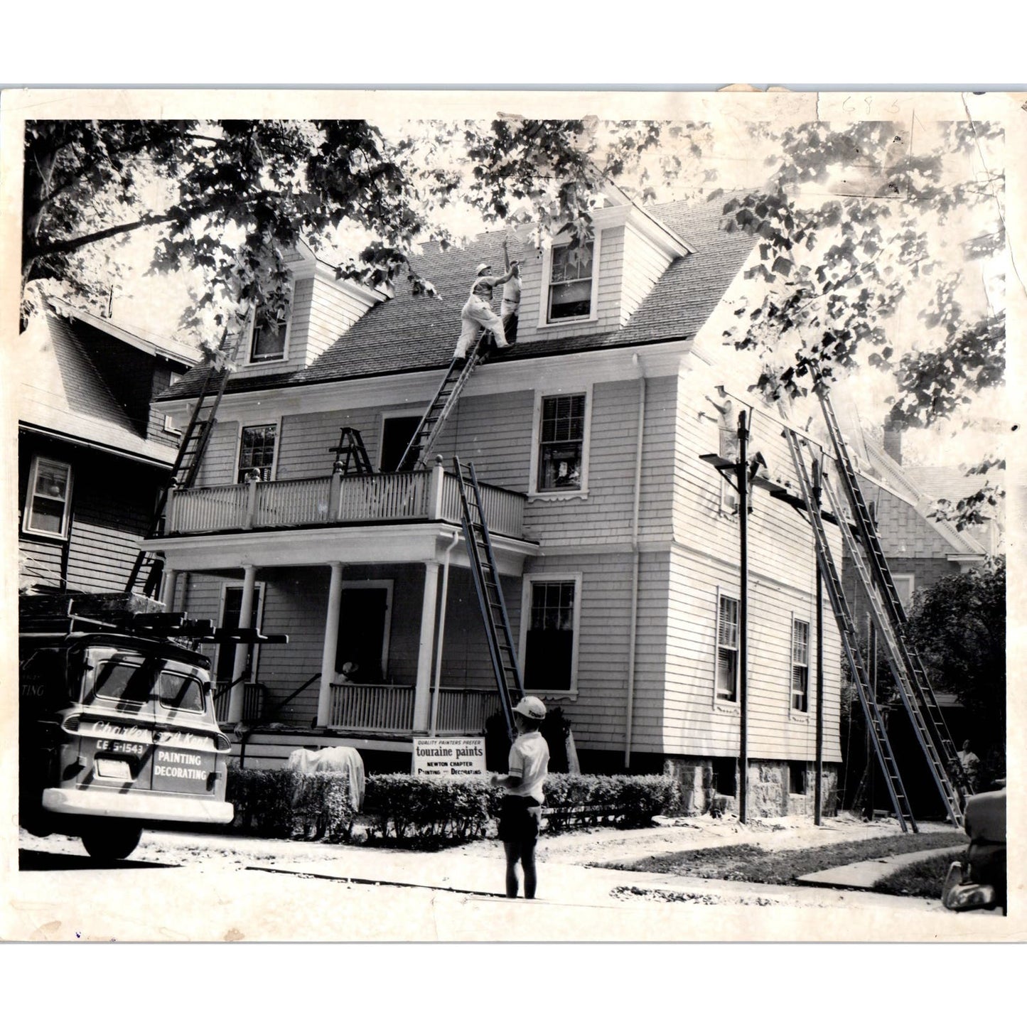JFK Kennedy Birthplace Being Painted 1961 8x10 Original Press Photo D1-P