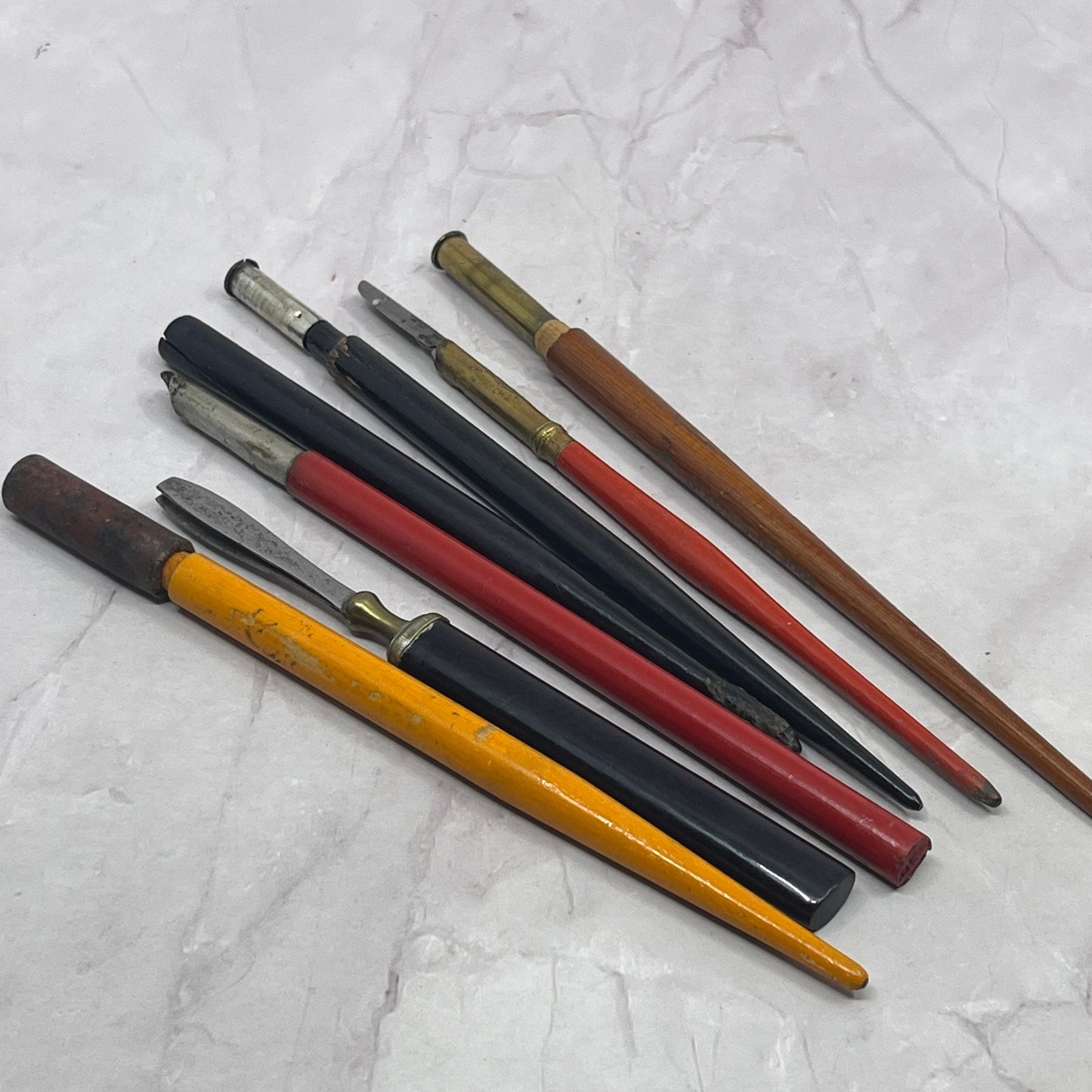 Lot of 7 Vintage Antique Calligraphy Pens Dip Pens TC5