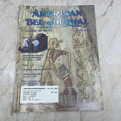 2001 April American Bee Journal Magazine Bees Beekeeping Honey M7