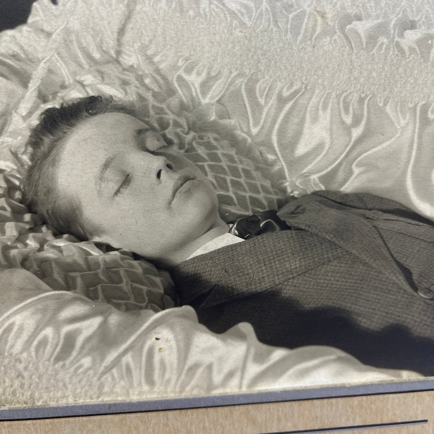 Postmortem Boy in Coffin Drysdale Perry Superior WI CDV Cabinet Card TC5-CDV1