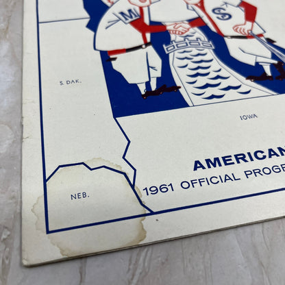 Minnesota Twins 1961 Official Program And Scorecard MLB Baseball TI9-P4