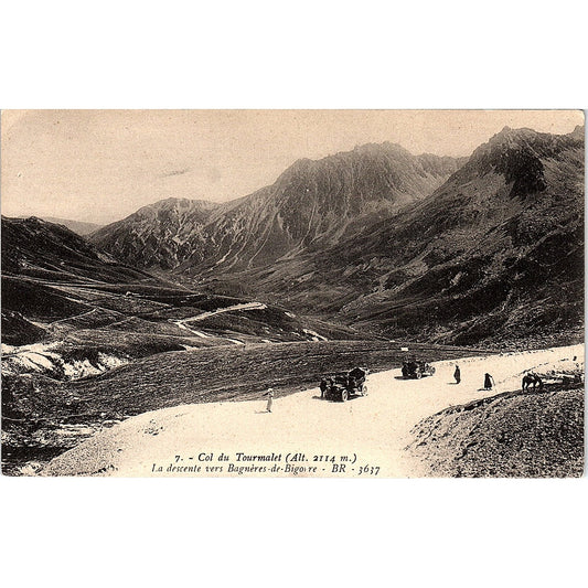 Col Du Tourmalet La Descente Vers Bagnères De Bigorre Antique Postcard PE10