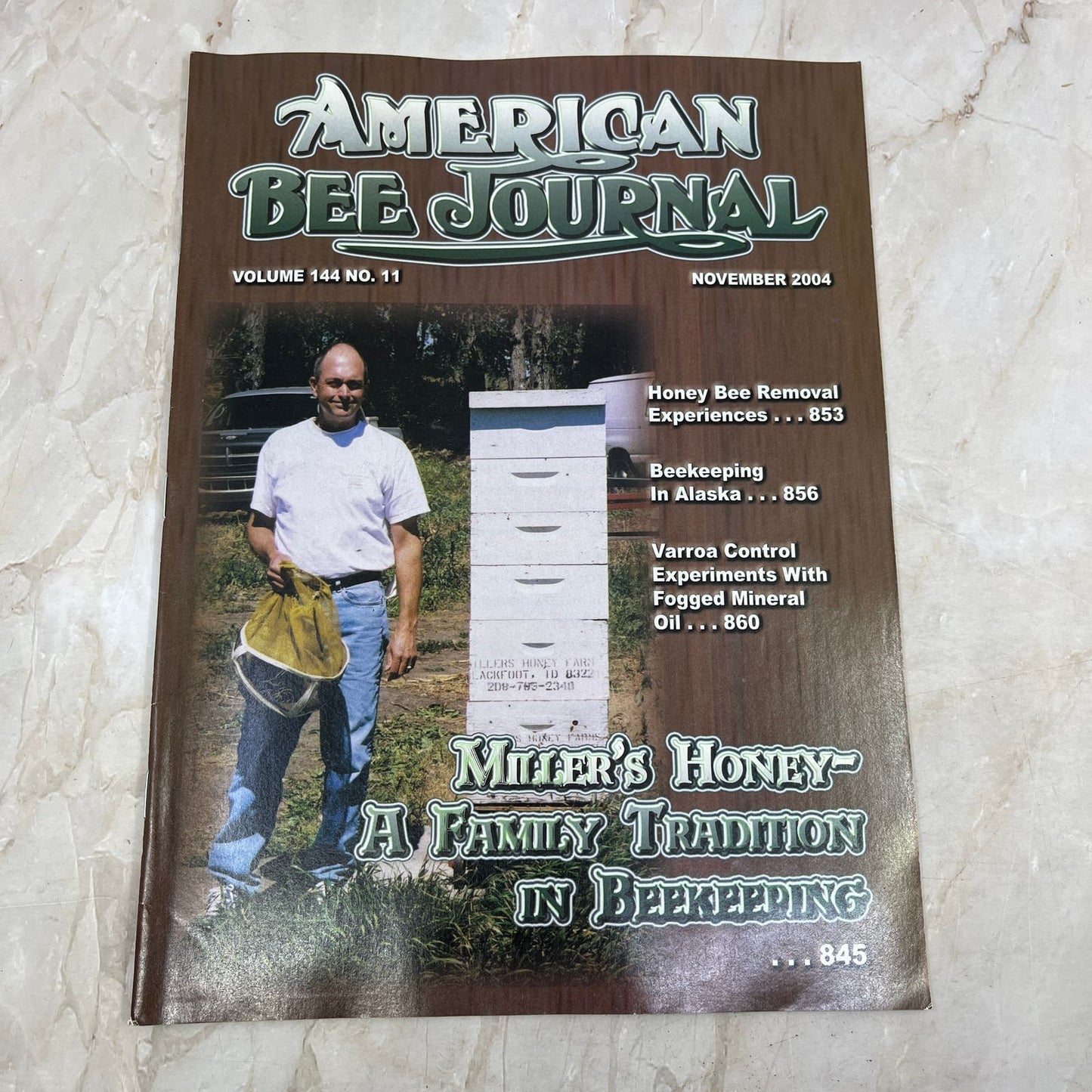 2004 Nov American Bee Journal Magazine Bees Beekeeping Honey M7