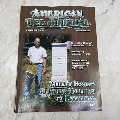 2004 Nov American Bee Journal Magazine Bees Beekeeping Honey M7