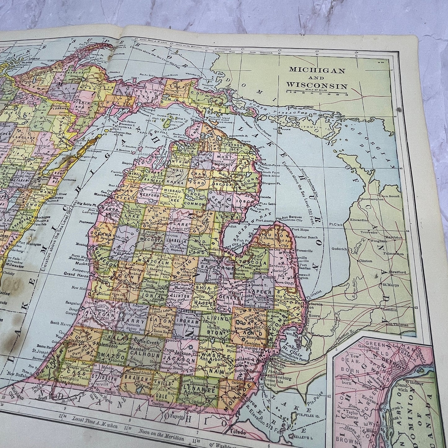 Map of Michigan and Wisconsin 1901 Original Engraving V1-1