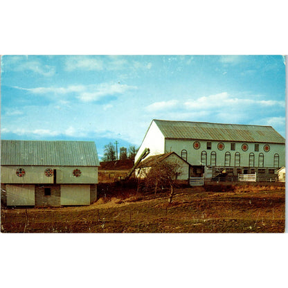 White Amish Hex Sign Barn Pennsylvania Dutch Country Postcard PD7