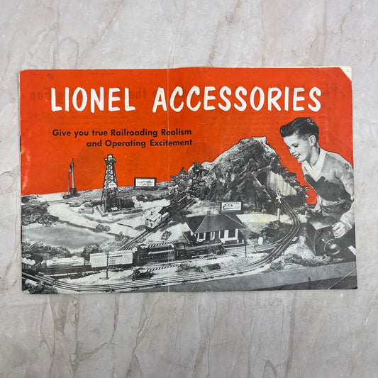 1953 Lionel Accessories Model Train Catalog Booklet AE7