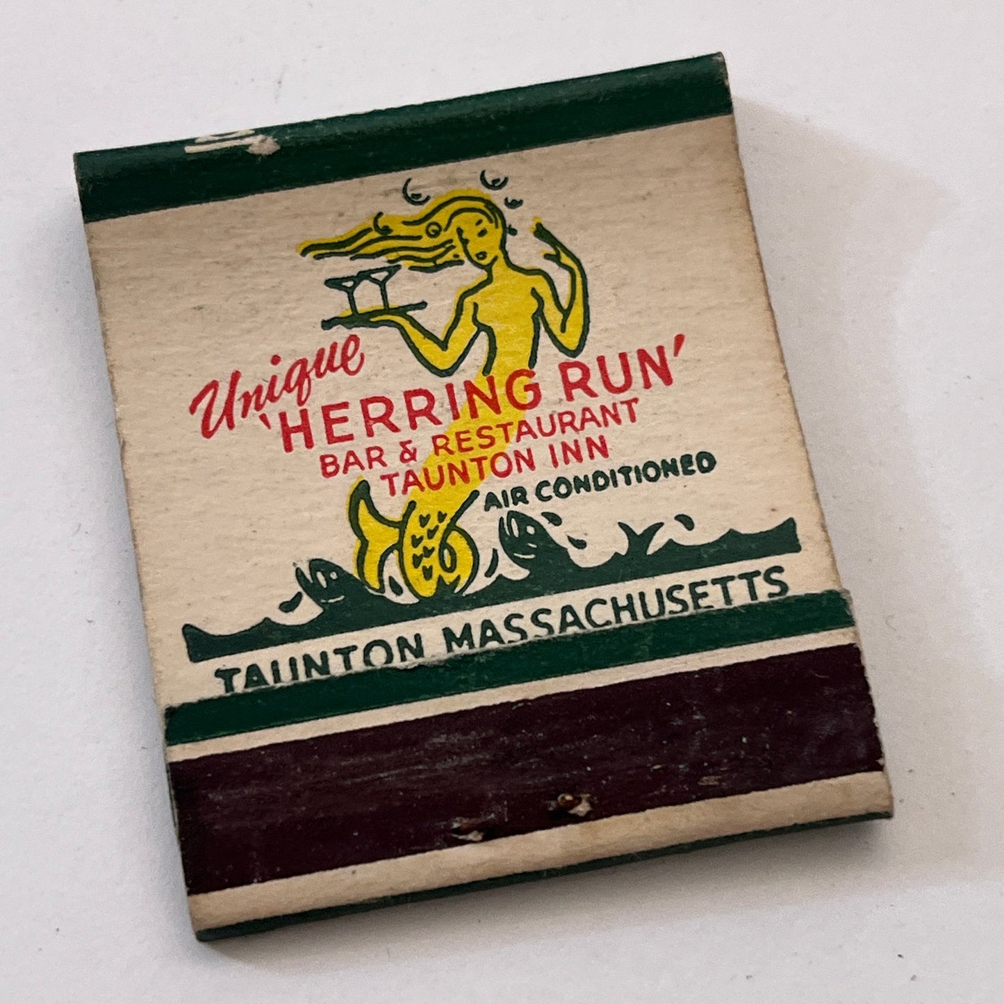 Unique Herring Run Restaurant Taunton Inn MA Vintage Matchbook Cover TB8-MB3-4