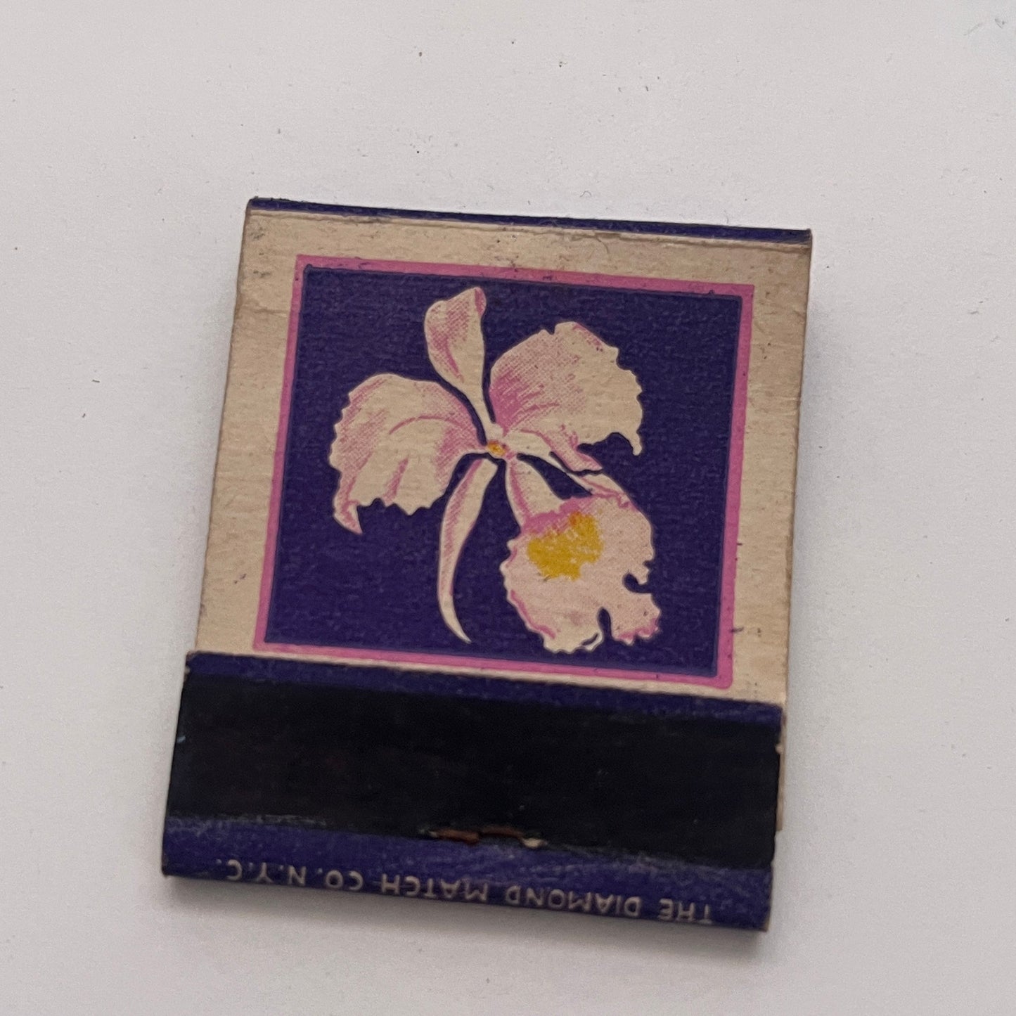 Club One Hundred Harvard Square Cambridge MA Vintage Matchbook Cover TB8-MB-2